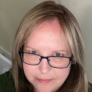 Meet your Posher, Ramona